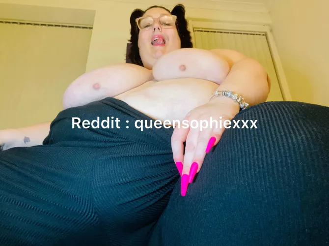 I really could use a thick cock to sit on😫 love my pussy being stretched out. Is yours thick enough? by queensophiexxx