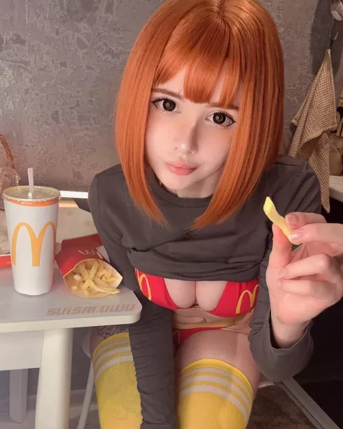 Mc Mommy by suisai.uwu by AgileEnergy