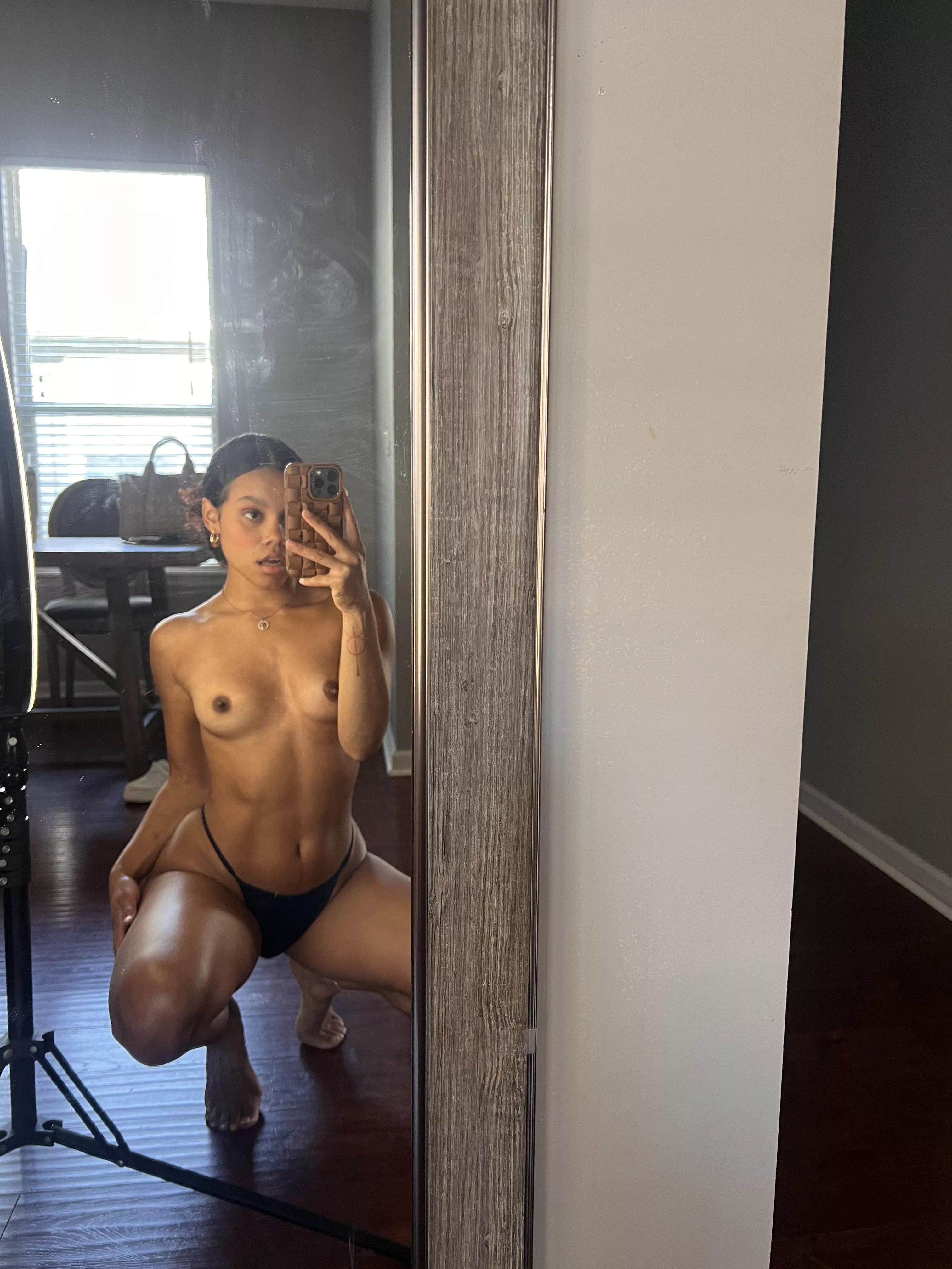 Natural boobs are so sexy posted by beautifulAoife