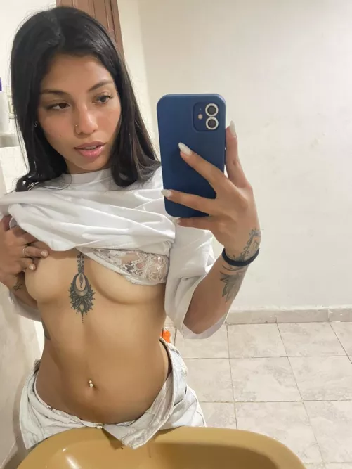 On a road trip, took a picture at a truck stop by Golddiea