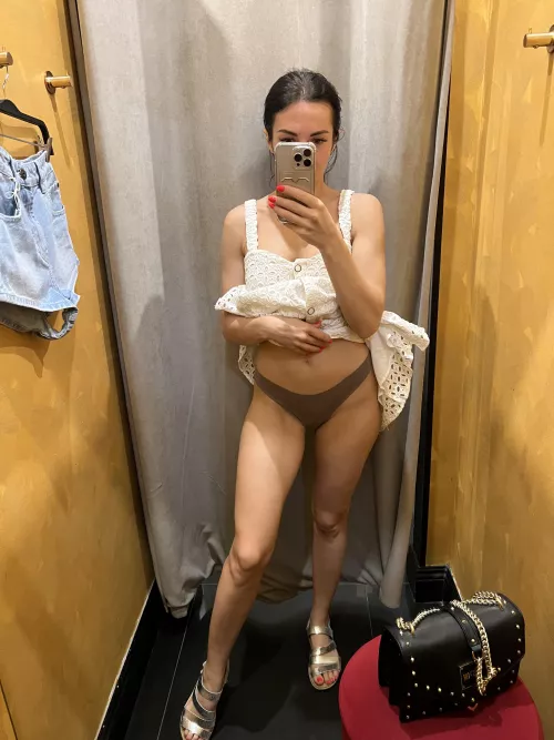 Peek-a-boo by MonicaGoddess