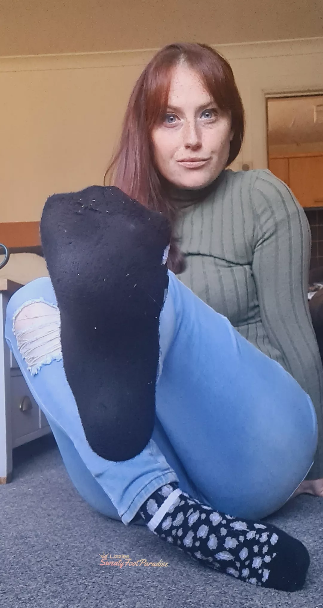 Sweaty prints posted by maggy-88