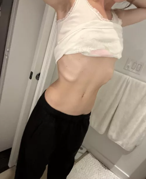 teen body with extra ribs :) by bb_faye