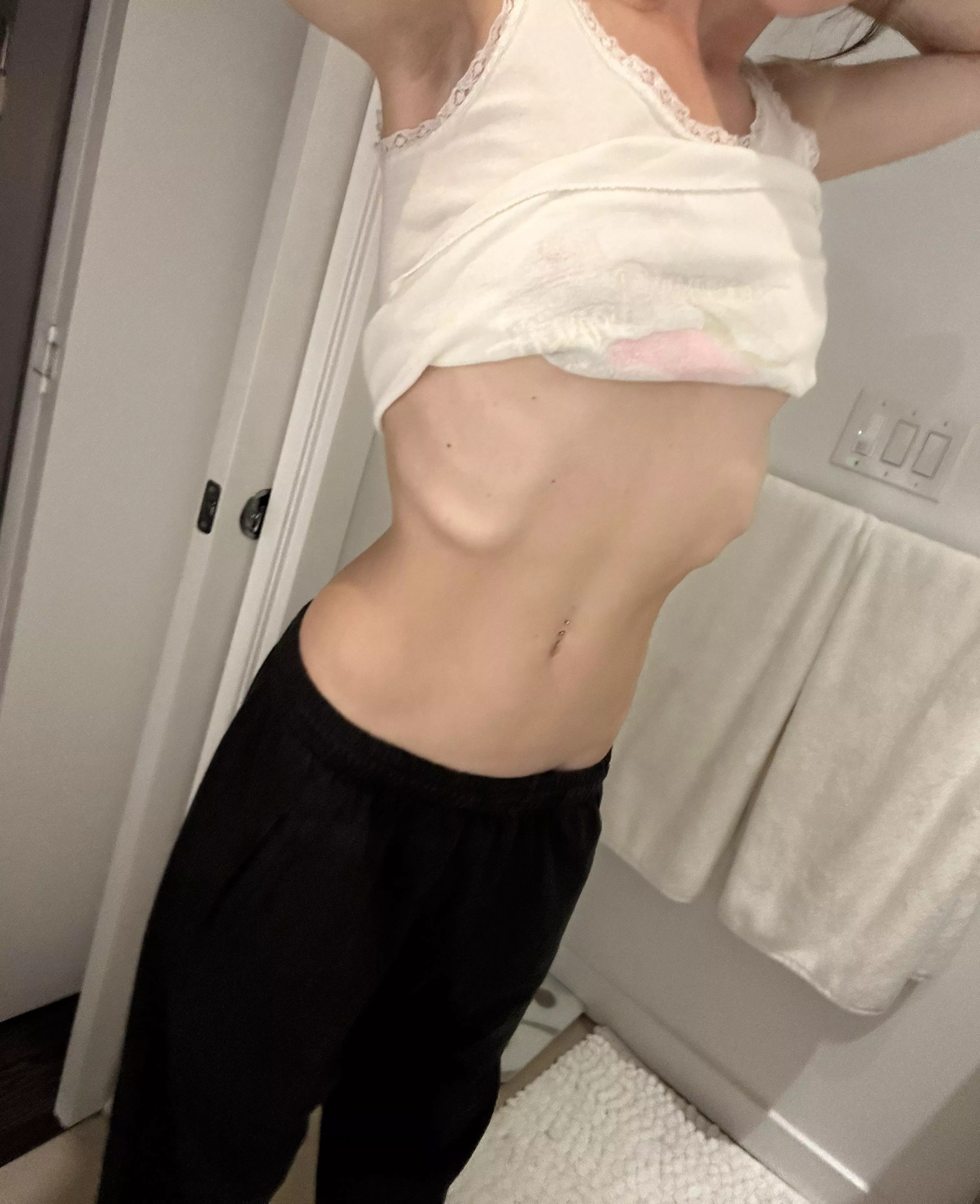 teen body with extra ribs :) posted by bb_faye