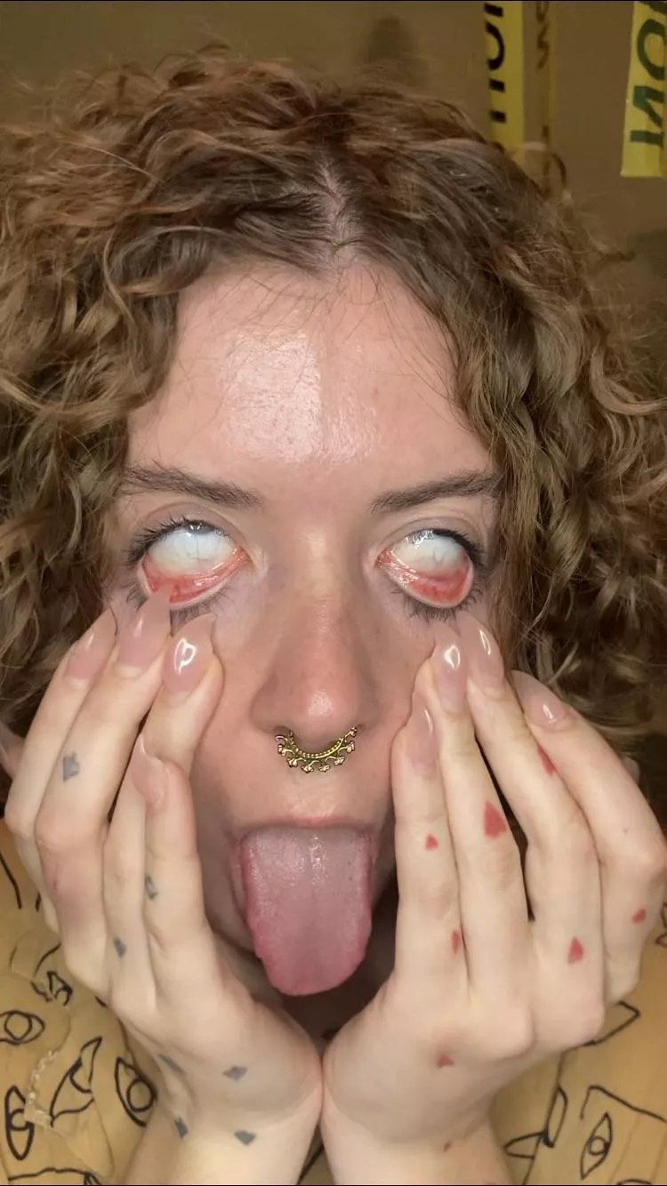 tell me, what would you do with me? posted by feetyourlick