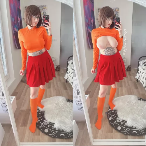 Velma by DeidarasBae by DeidarasBae