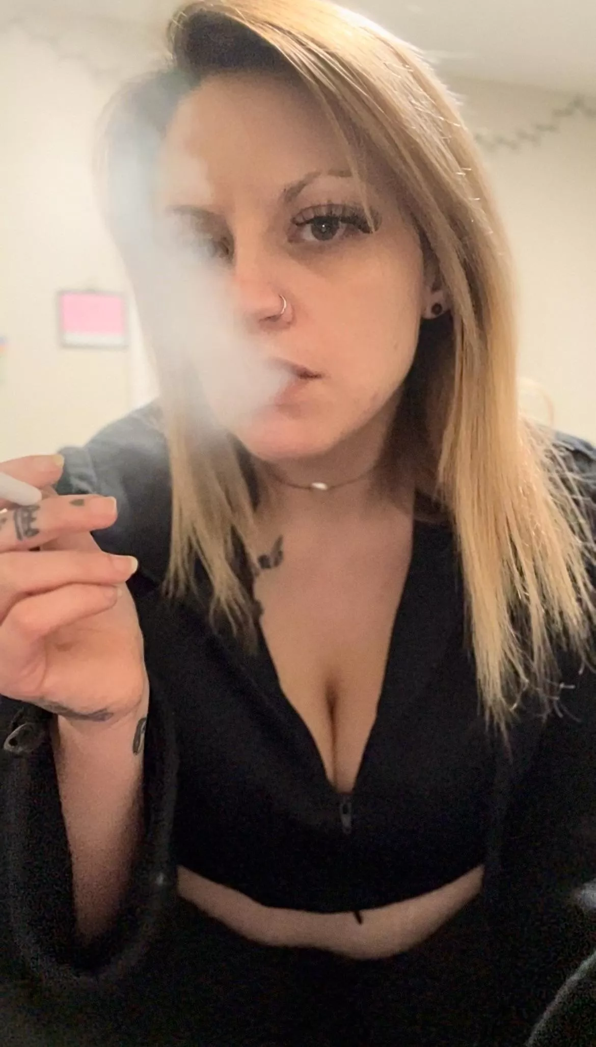 Wanna join me? posted by Tinybabyy95