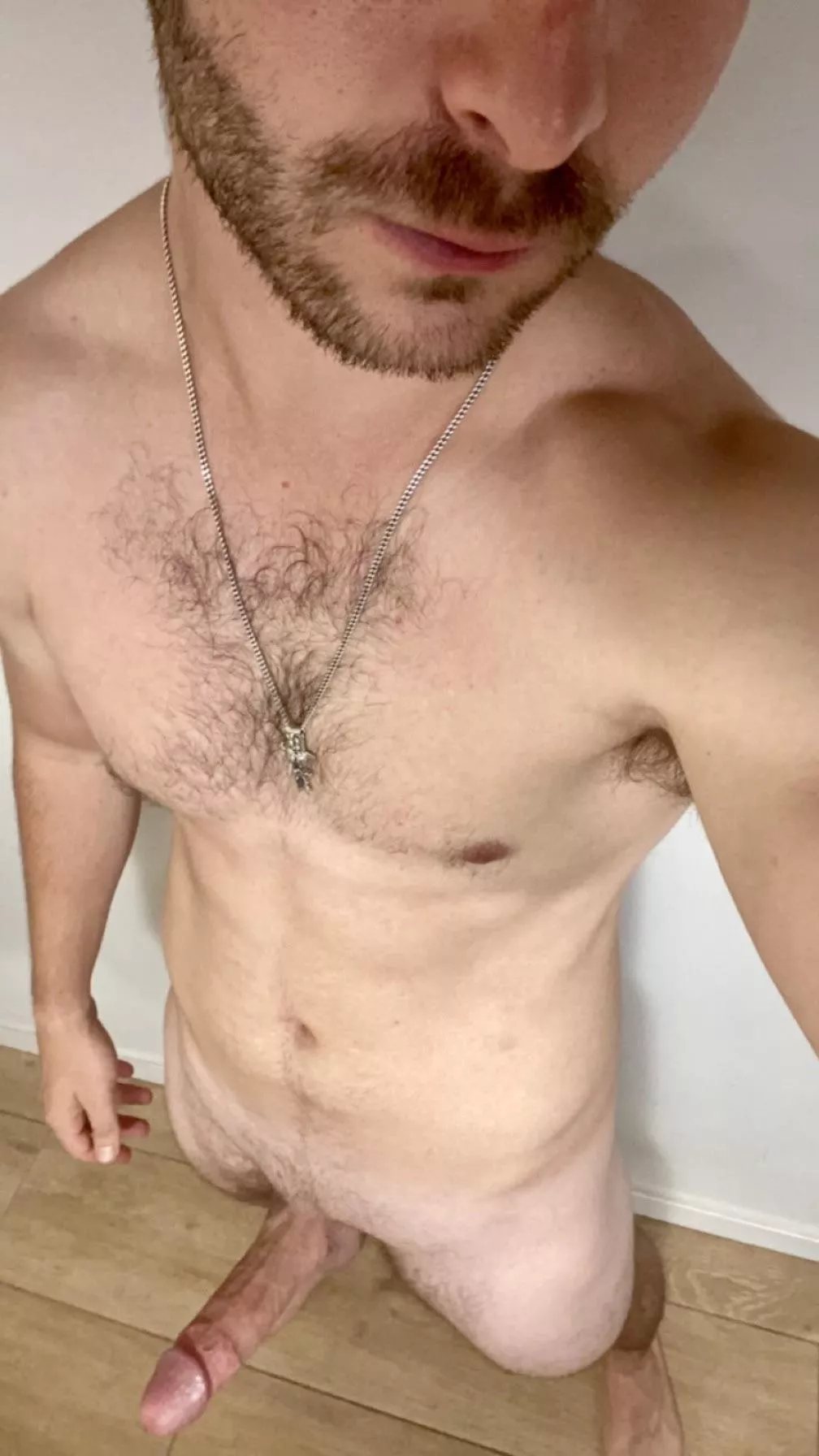 Who else needs help to fall asleep? posted by paradescarg