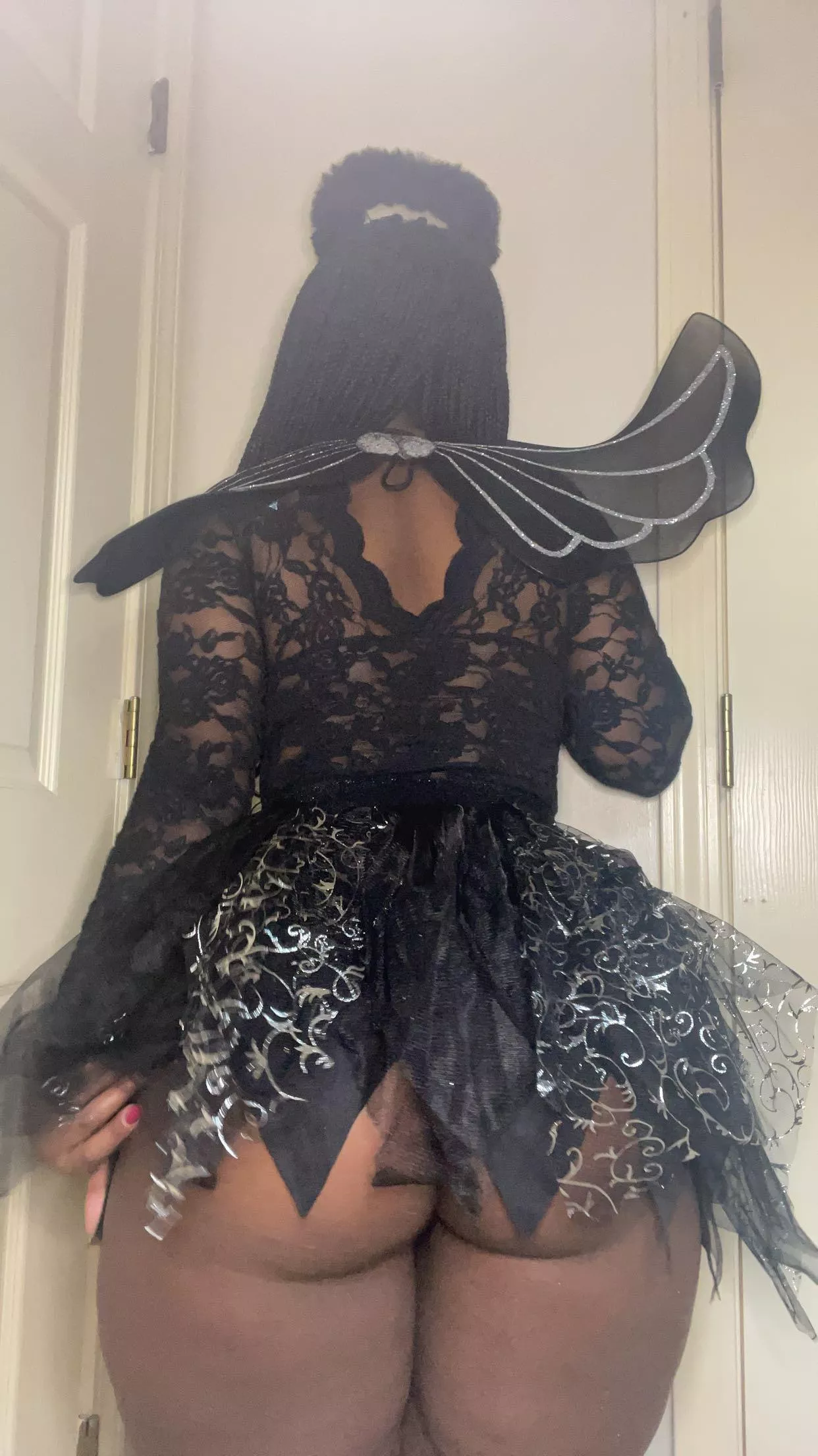 would you grope my big butt in my halloween costume? posted by ebonyxcutie