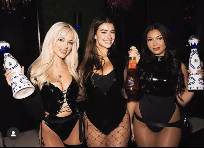 Bar girls. KFM by Yungmoneydr3