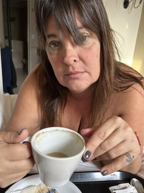 Beautiful morning, right? by ladylara98