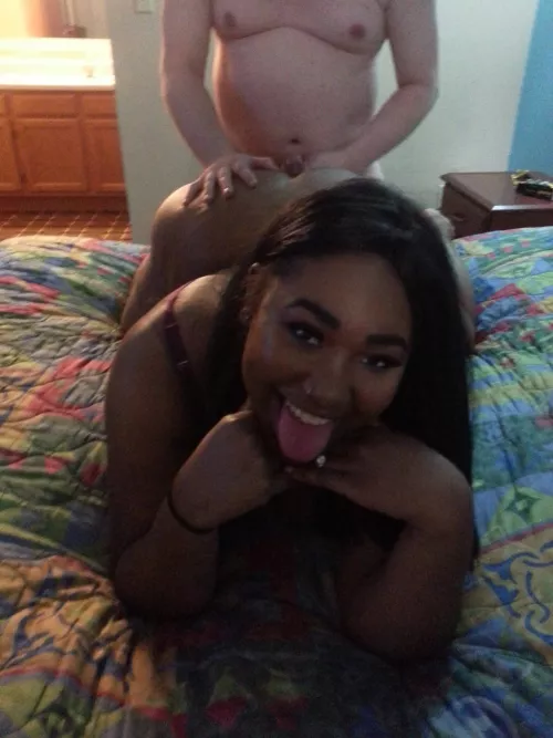 Bend me over and put a smile on my face! by TayTaySlays31