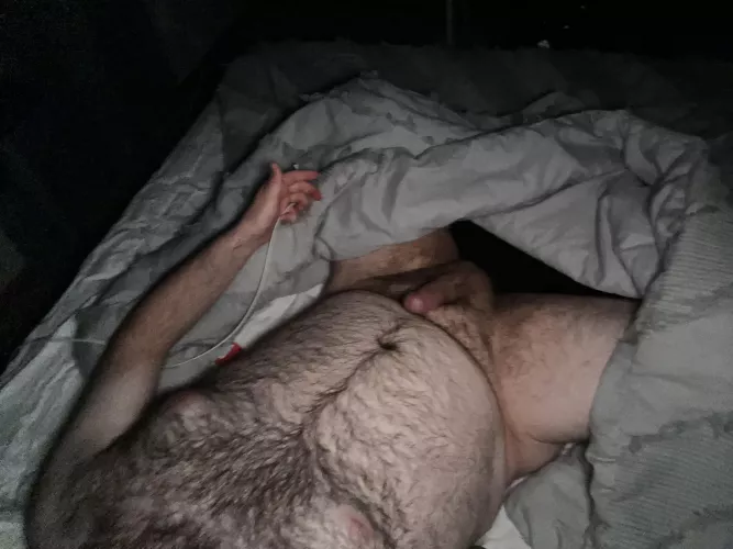 Do yall like a thick hairy mid 20s guy? DMs open. by texascub19