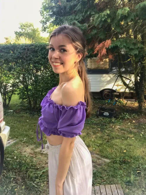 Do you find low ponytails cute? by MyLittle_Lollipop