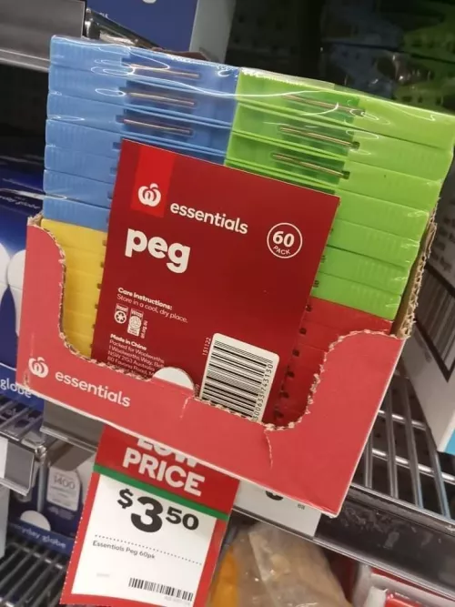 Everything I see reminds me of him. by makibby