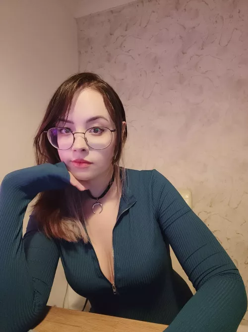 For years my opticians told me that this style of glasses doesnt suit me but I said F it. :3 by muddanugget-lewd