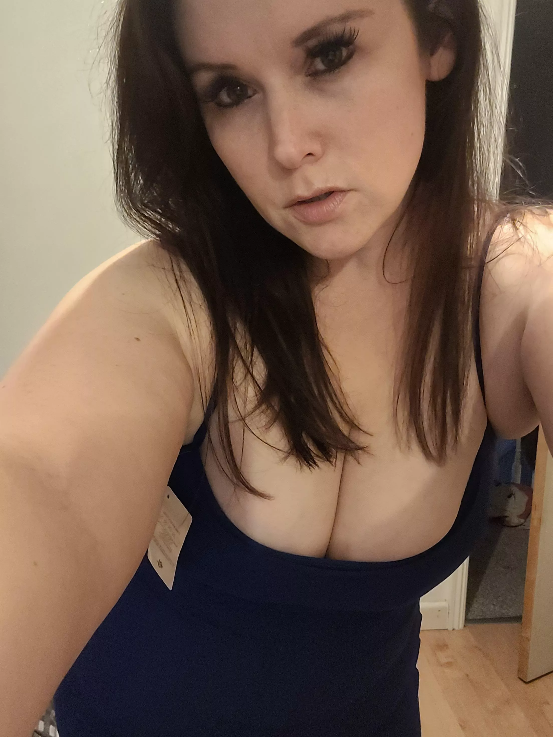 Got my dress sorted for Friday night! posted by Dense-Job-6508