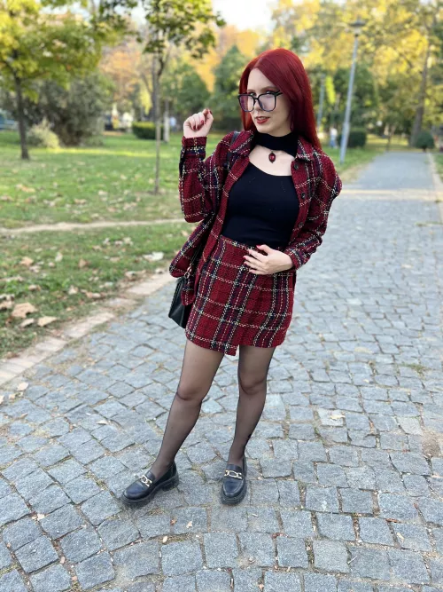 Hello🖤❤️ by ichigo_emaa