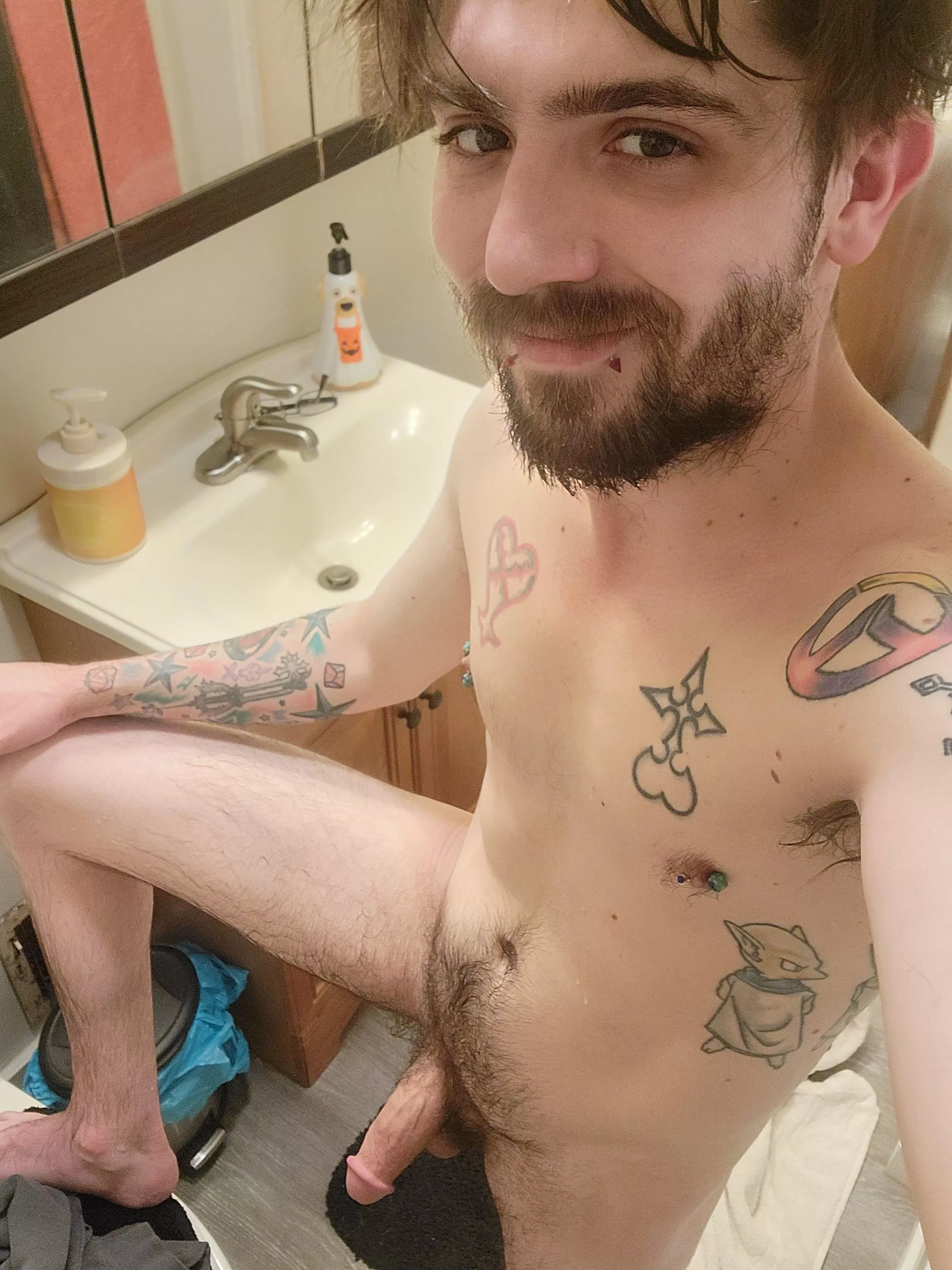 Hey there posted by soggybuns1