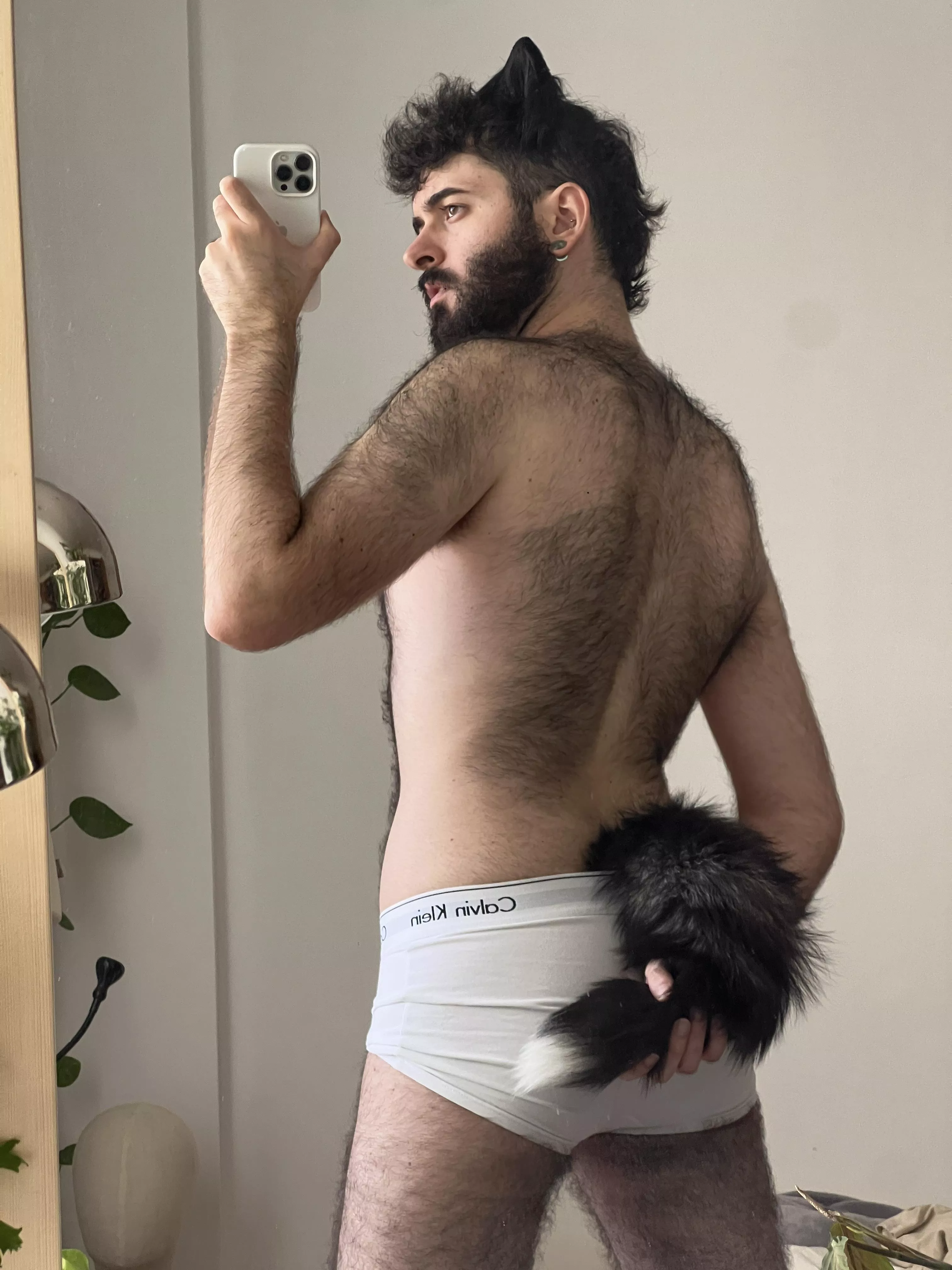 I wanted to be a werewolf for Halloween… need a plan B posted by PiercedOtter