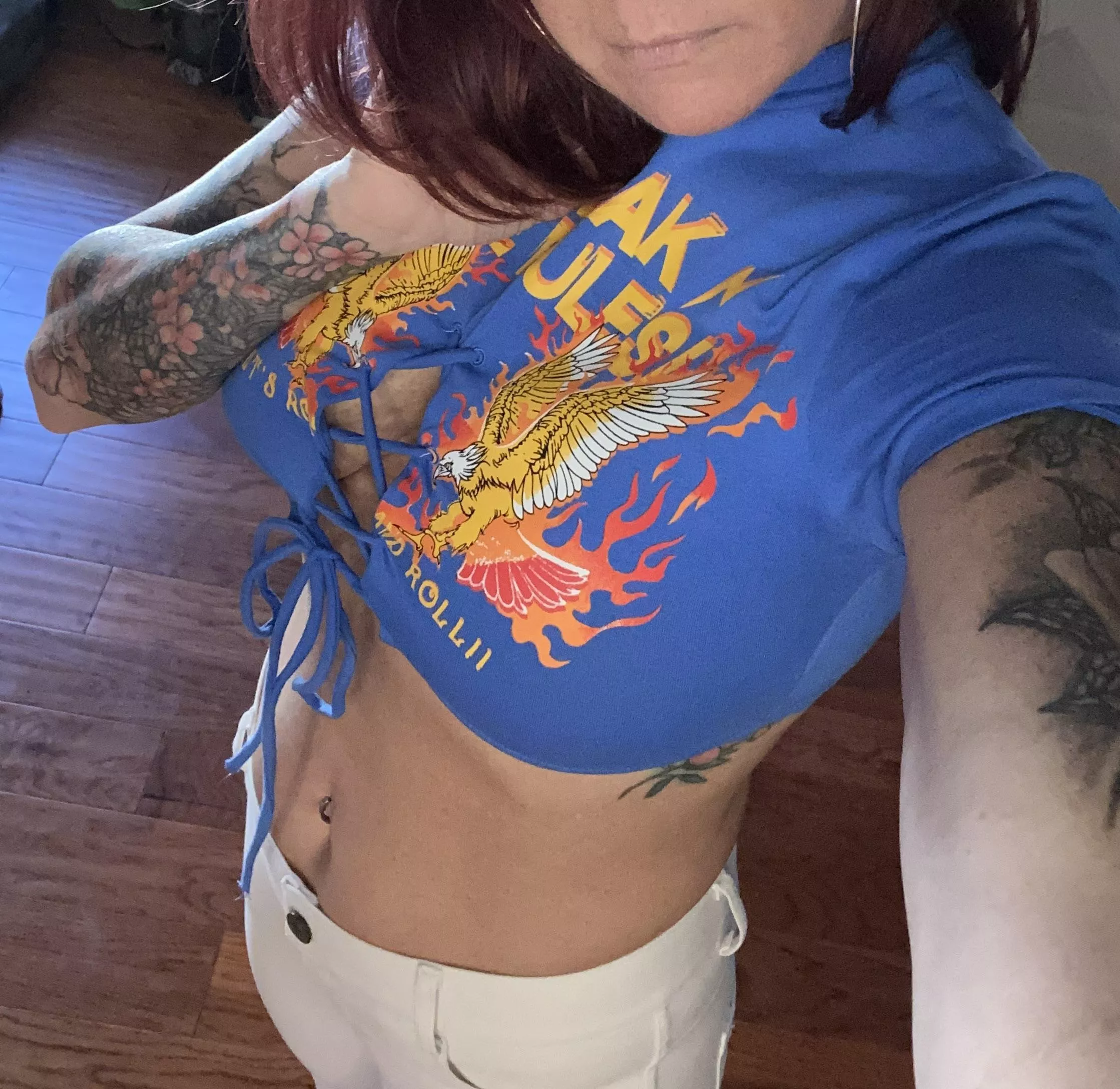 I’m going to go live on insta today, follow me so you don’t miss out, and be my friend on snap of you would like posted by dd16dani