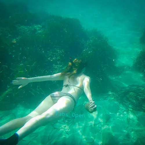 In my element. I wish I could stay down all day by Tabs_Open