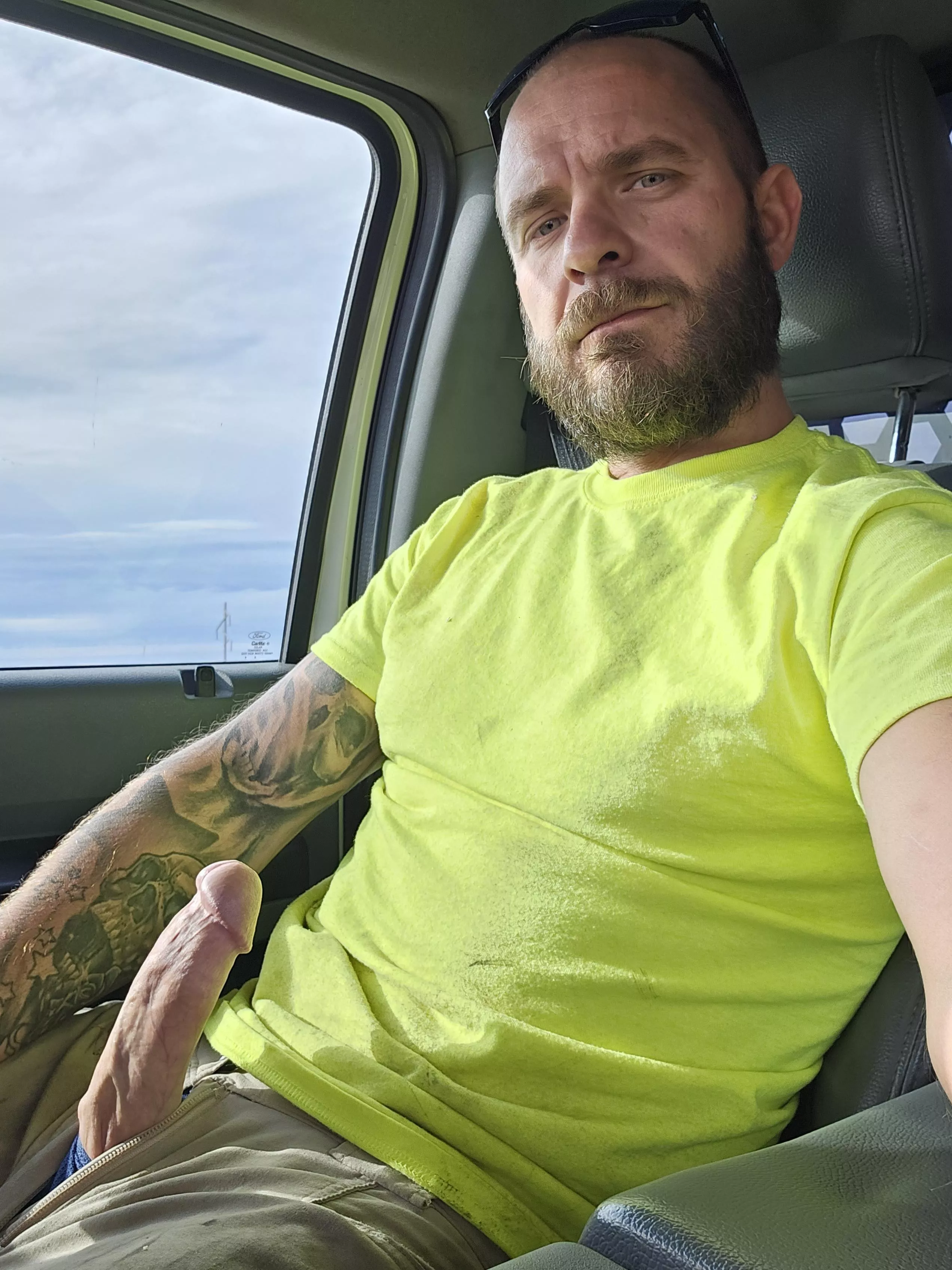 It's 5 O'clock somewhere....😈 posted by Urnextdoorneighbors