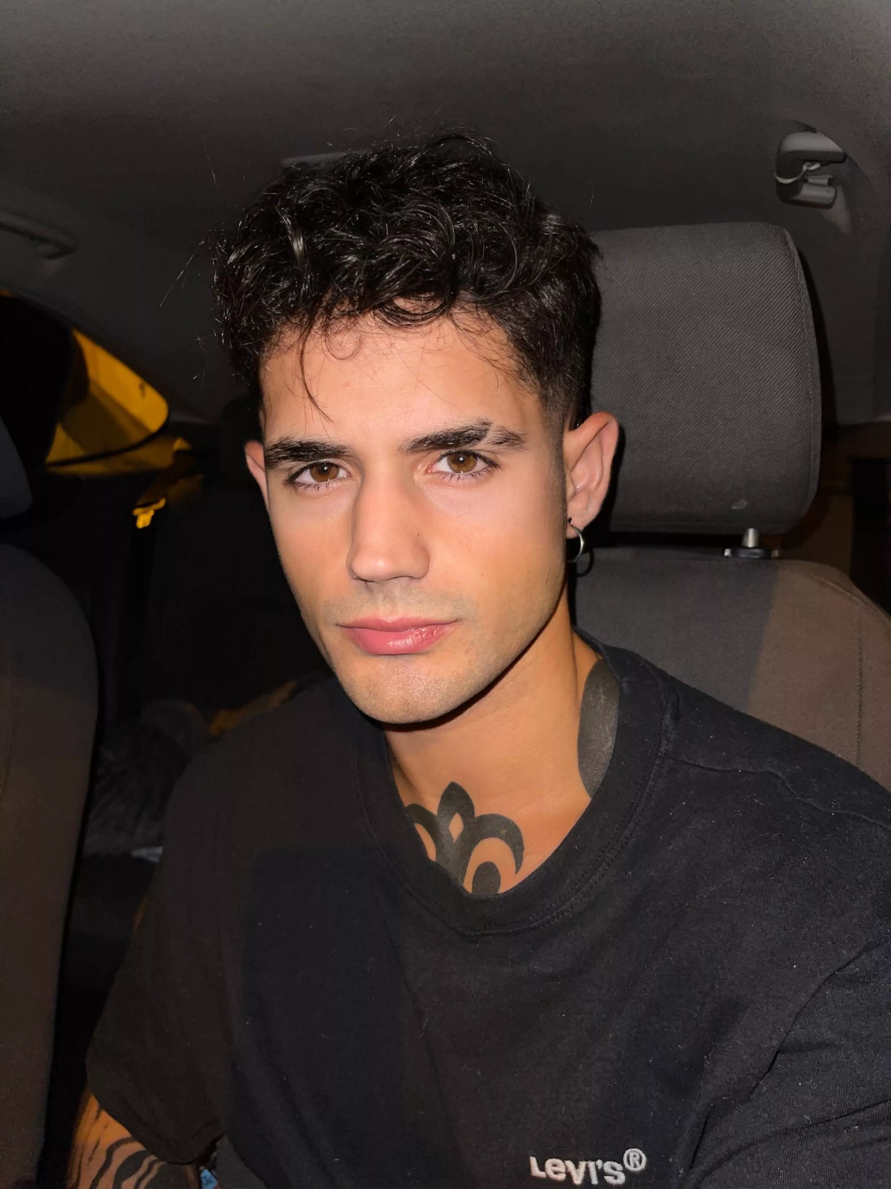 Let's make it more difficult guys, how old do I look when I'm shaving? posted by Lezaalejandro