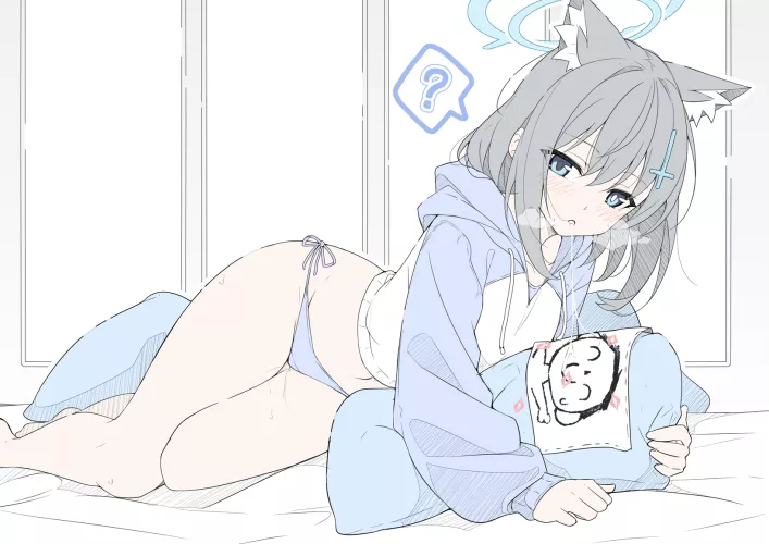 Pillow Shiroko Thighs [Blue Archive] by ArmorXIII