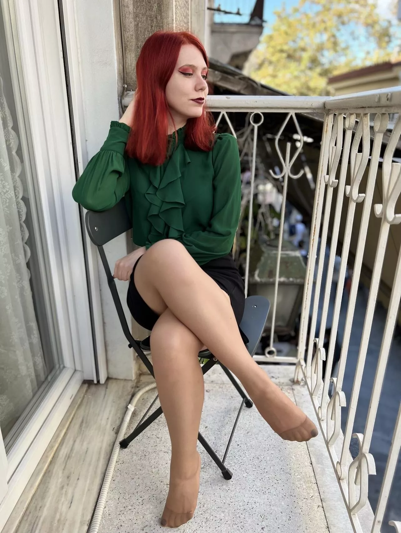 Red🌹 posted by ichigo_emaa