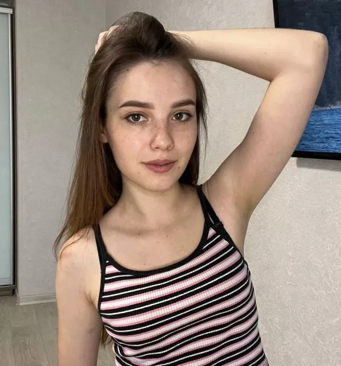 Say hi if you wanna see more of me posted by enormous_finicky