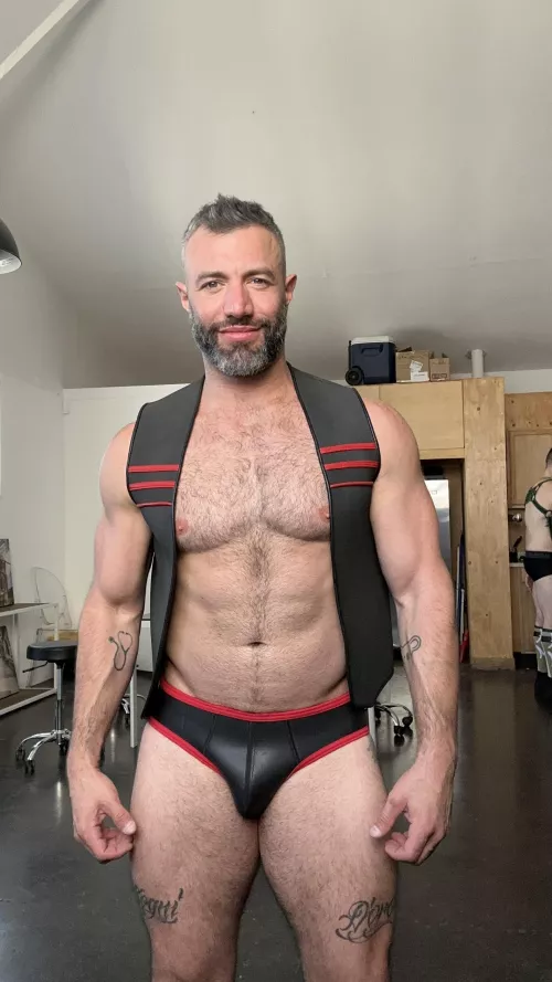 Wanna dive somewhere else? ;) by coleconnorx