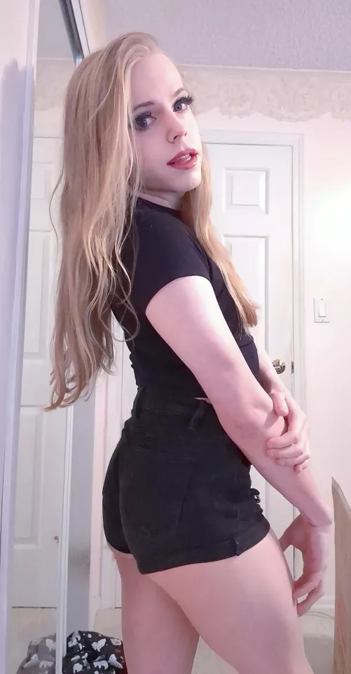 What's your first impression of me? by Puff_qt