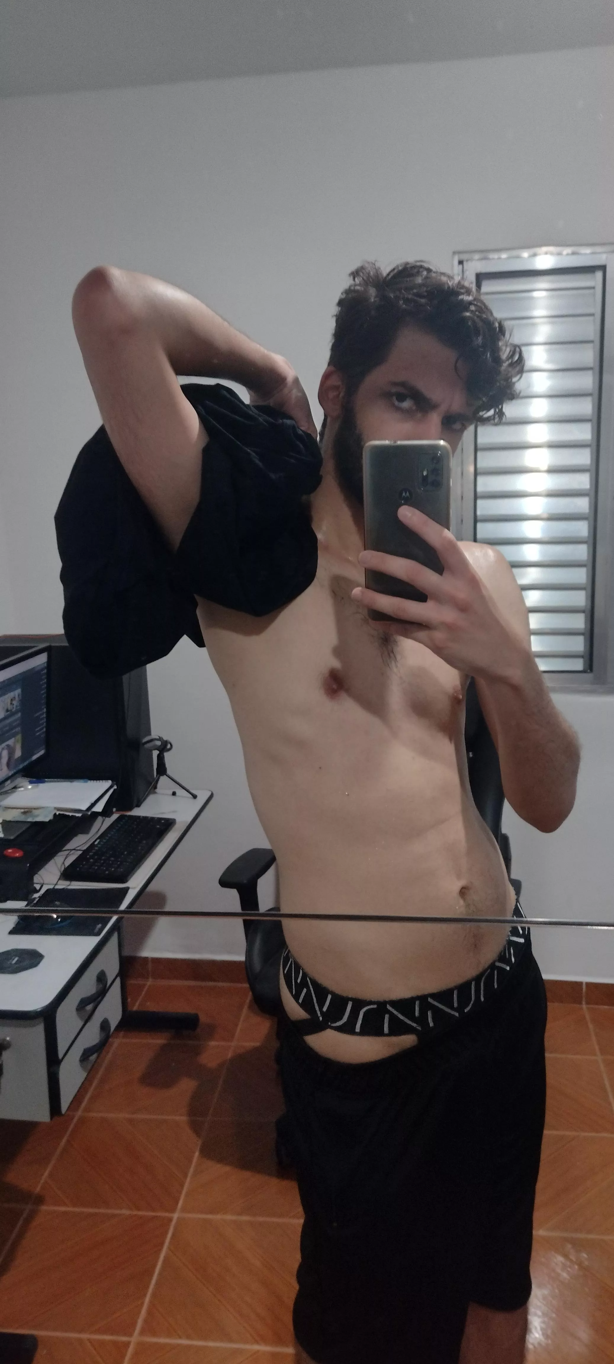 Would you rub your face on my jockstrap, completely sweaty after the gym?😝 posted by _KinkyKarma