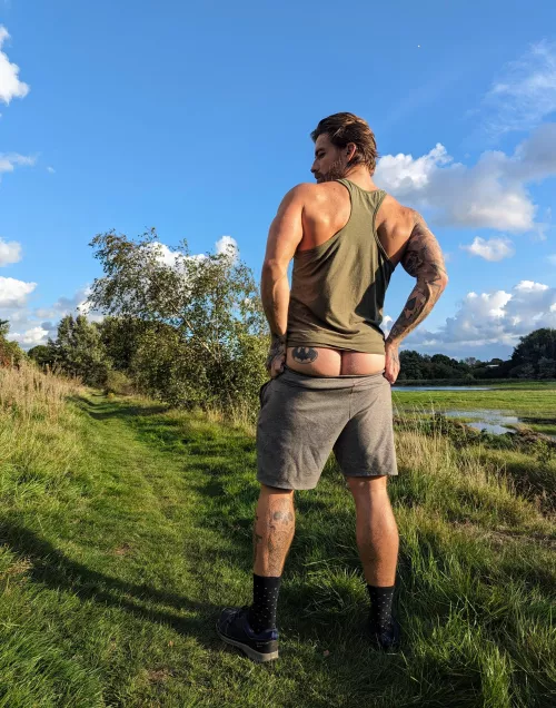 You're out for a walk and you catch me like this. What happens next? by sh_flex