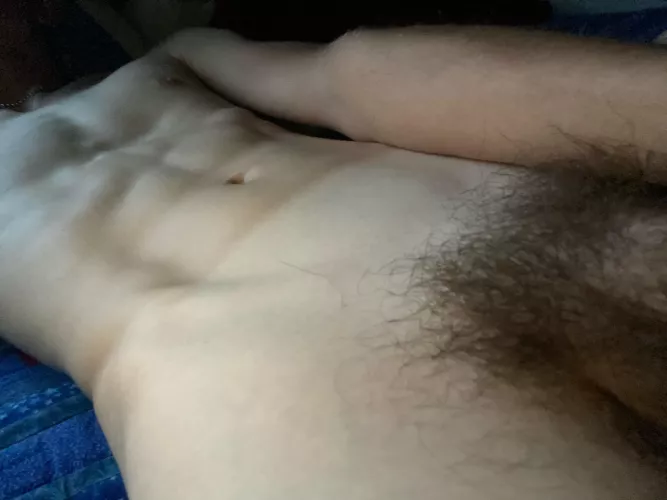 18 m USA hmu if your fit with a pic by Several_Rip9507