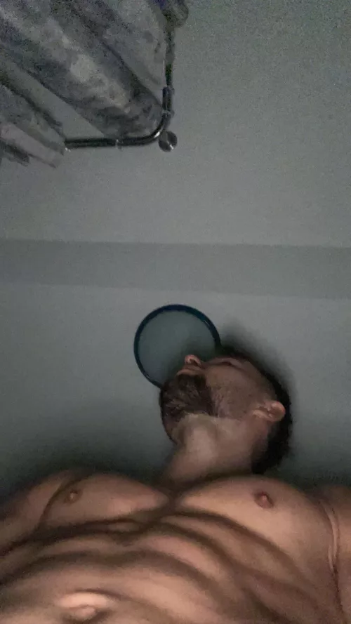 after shower picture by bertzjosh