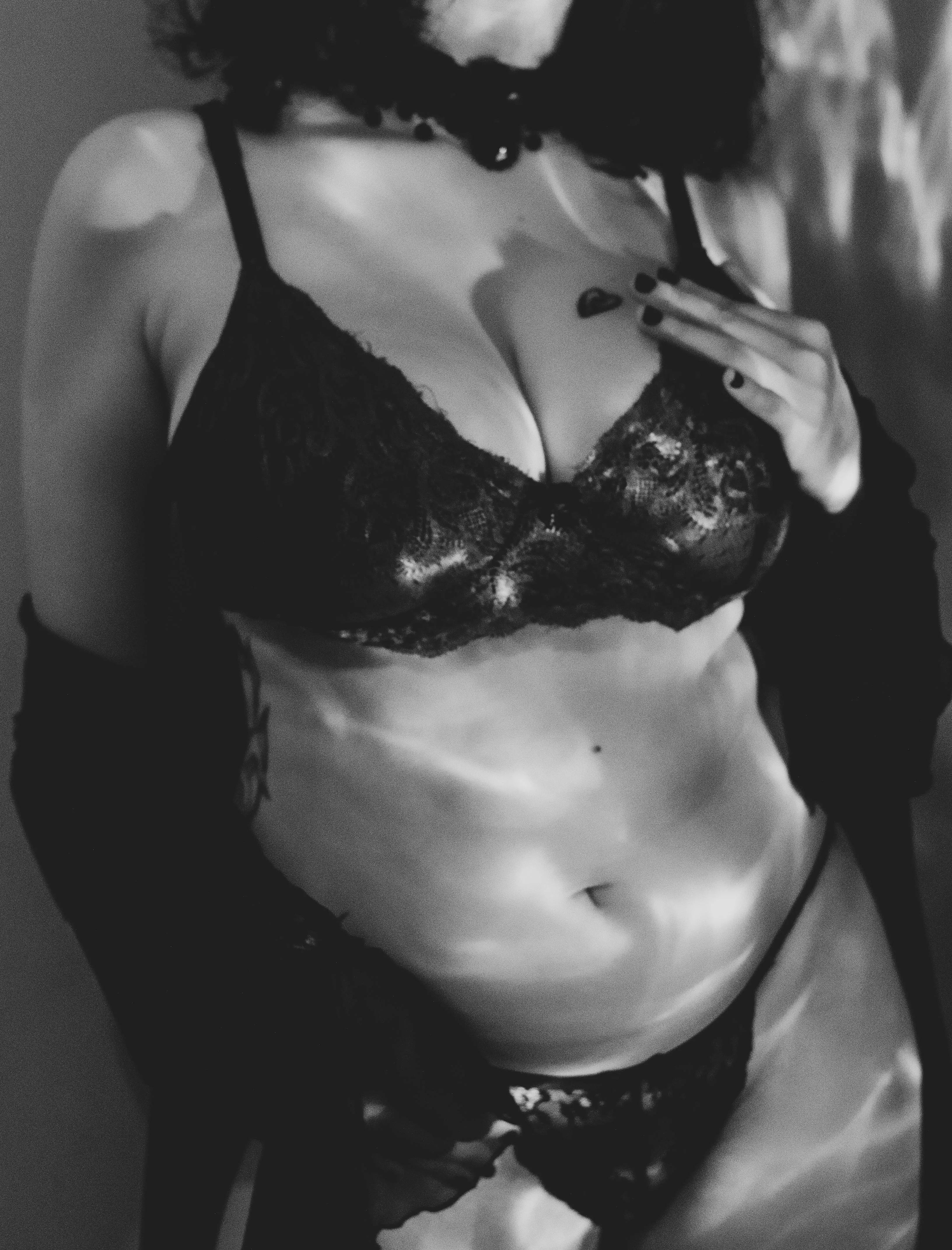 Collars should be worn with every outfit don't you think? posted by QueenStorrm