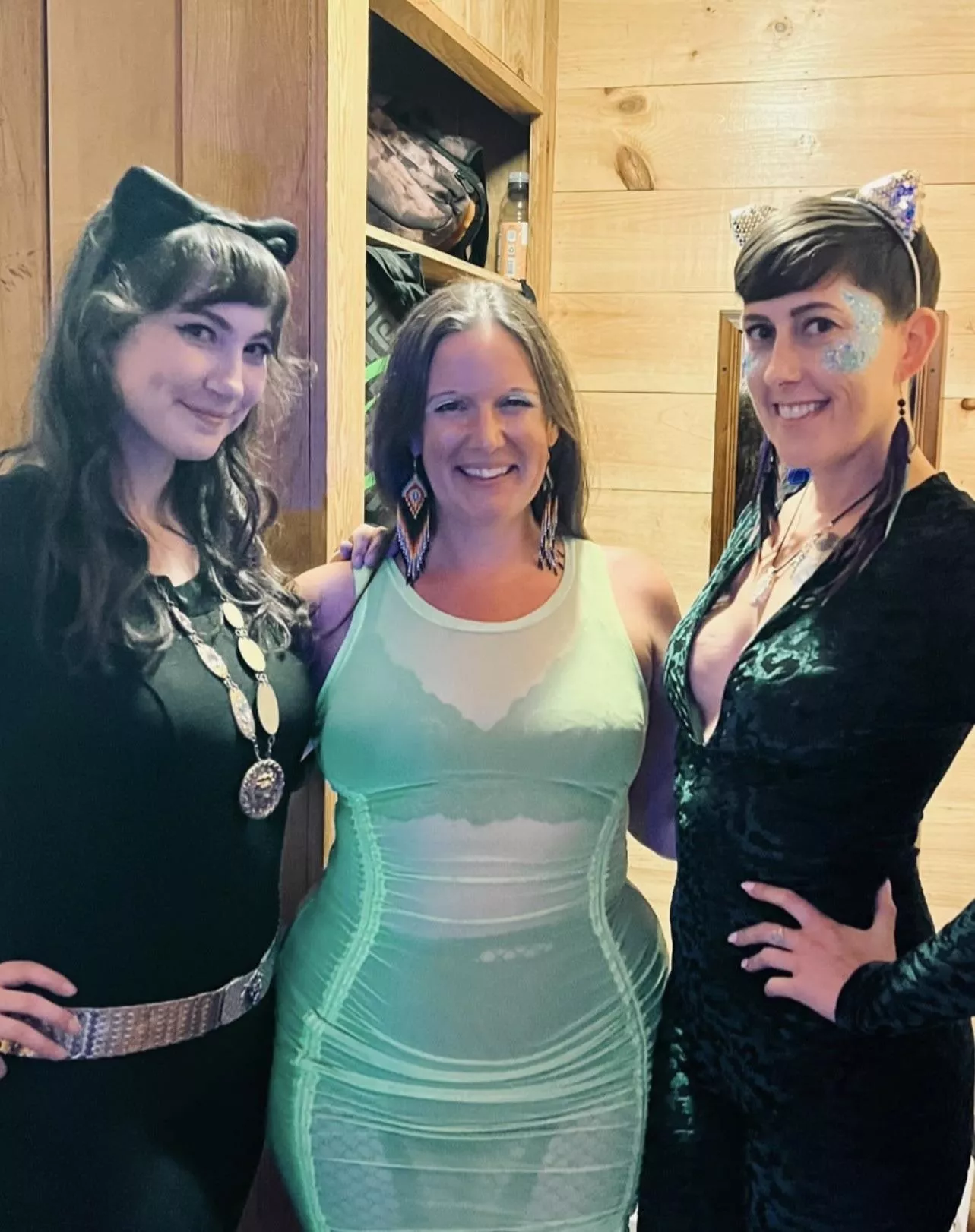 Concert chicks posted by JerkinwithJergens