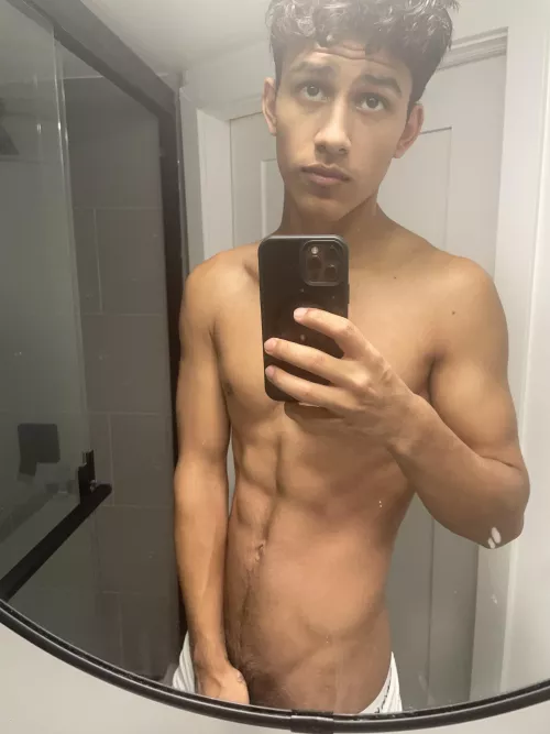 Describe me with one word by farawayValerian