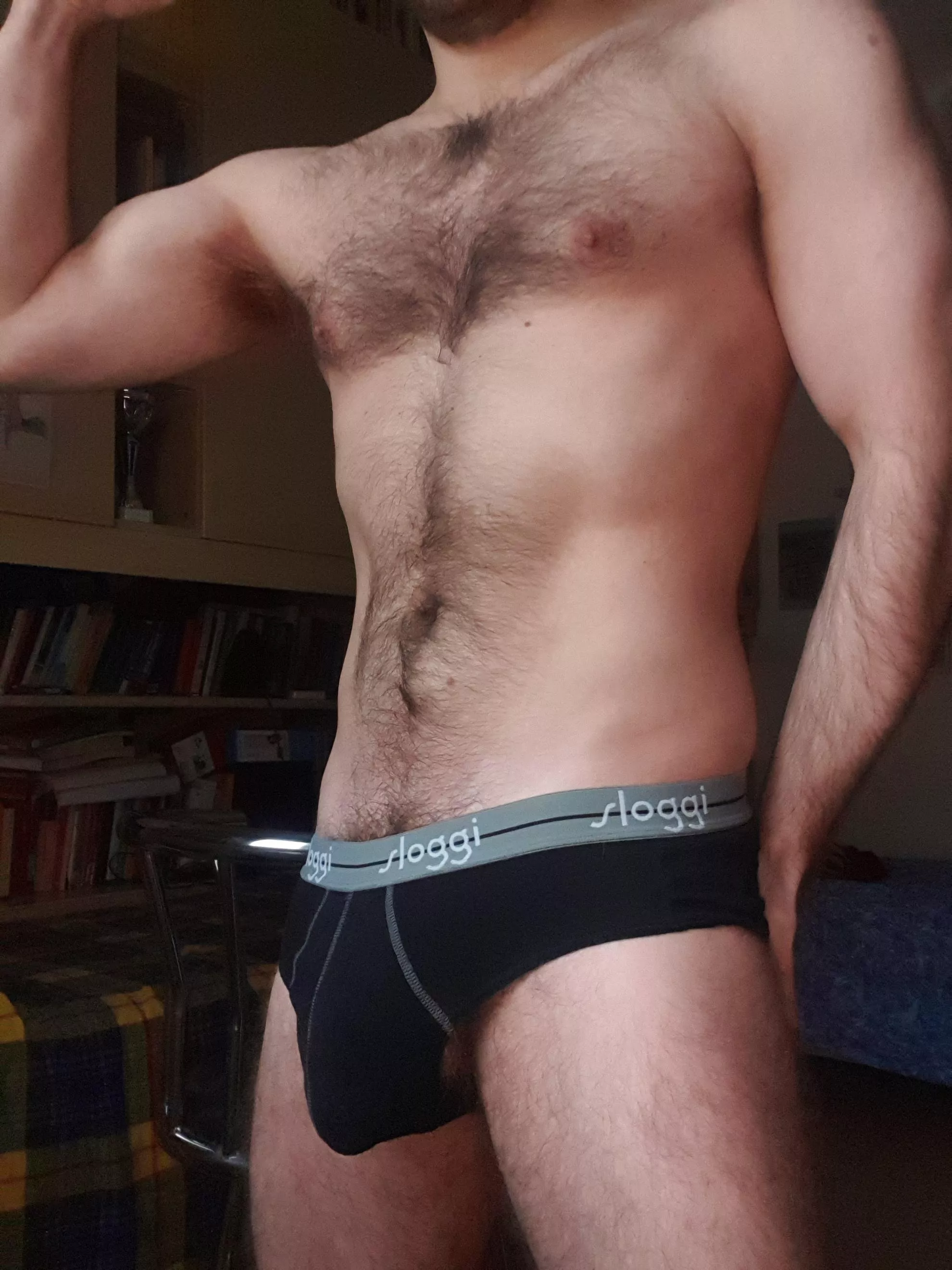 Different pair, same shape posted by Naughty_Alex1