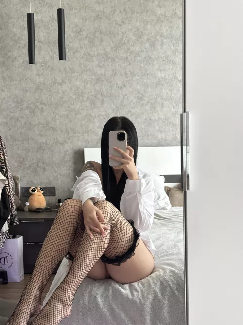 Do you think I would look good on your dick? by kuwaitiTucker66