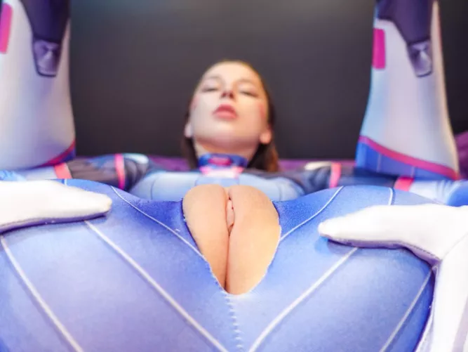 D.va (RunaMave) [Overwatch] by RunaMave