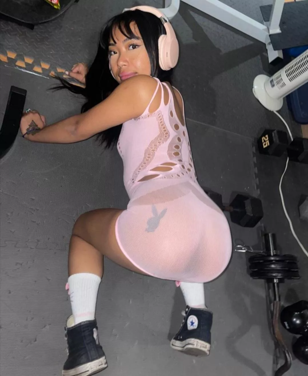 (F) help me workout daddy, i have nothing on underneath posted by asiandolldesires