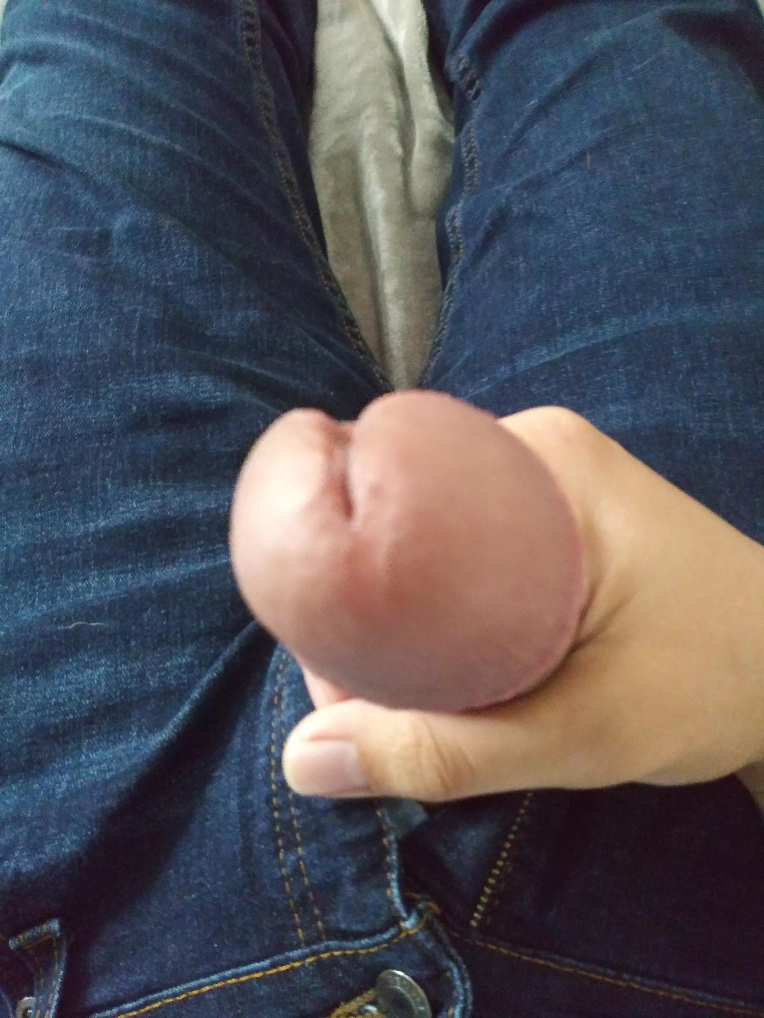 Hi (27)M gonna keep ot short. Im a normally straight bit open comments and talks of what someone would do to my cock, will show pick and ok with gay or trans asking to see and comment too posted by Epsilon1157