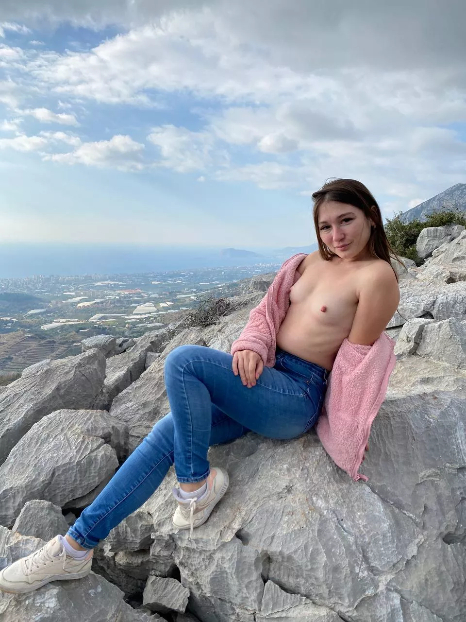 I'm hoping at least one of you is jerking off to me right now posted by SexyMissMe