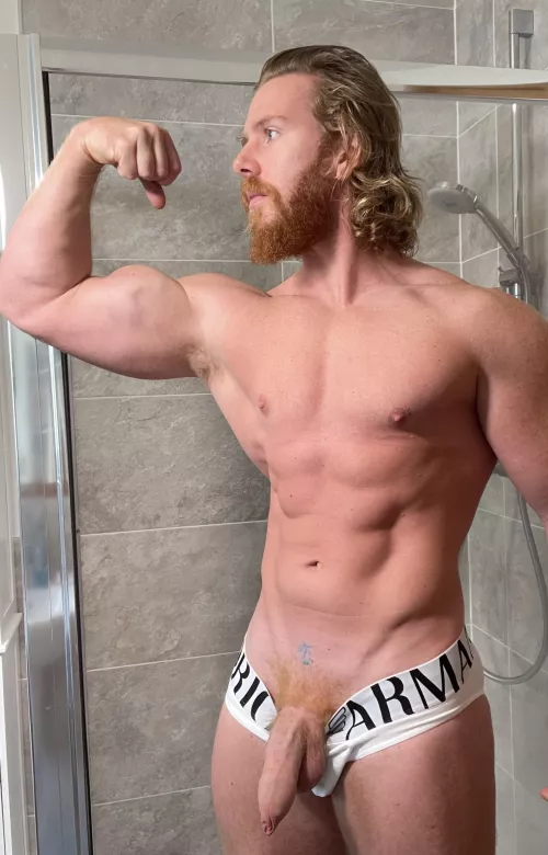 Just a typical uncut and muscular Nordic man by Bearded_alpha1