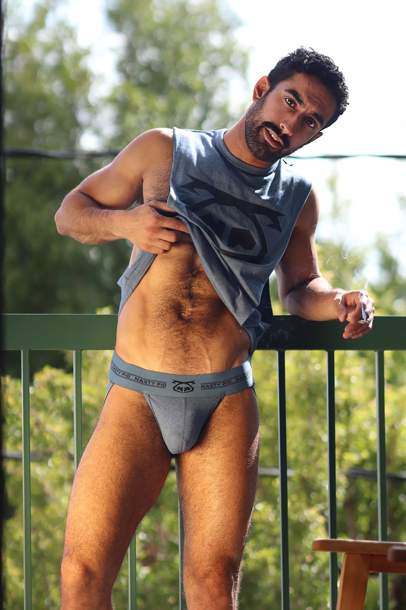 Like my new fit? 🐽 posted by AliGotBack