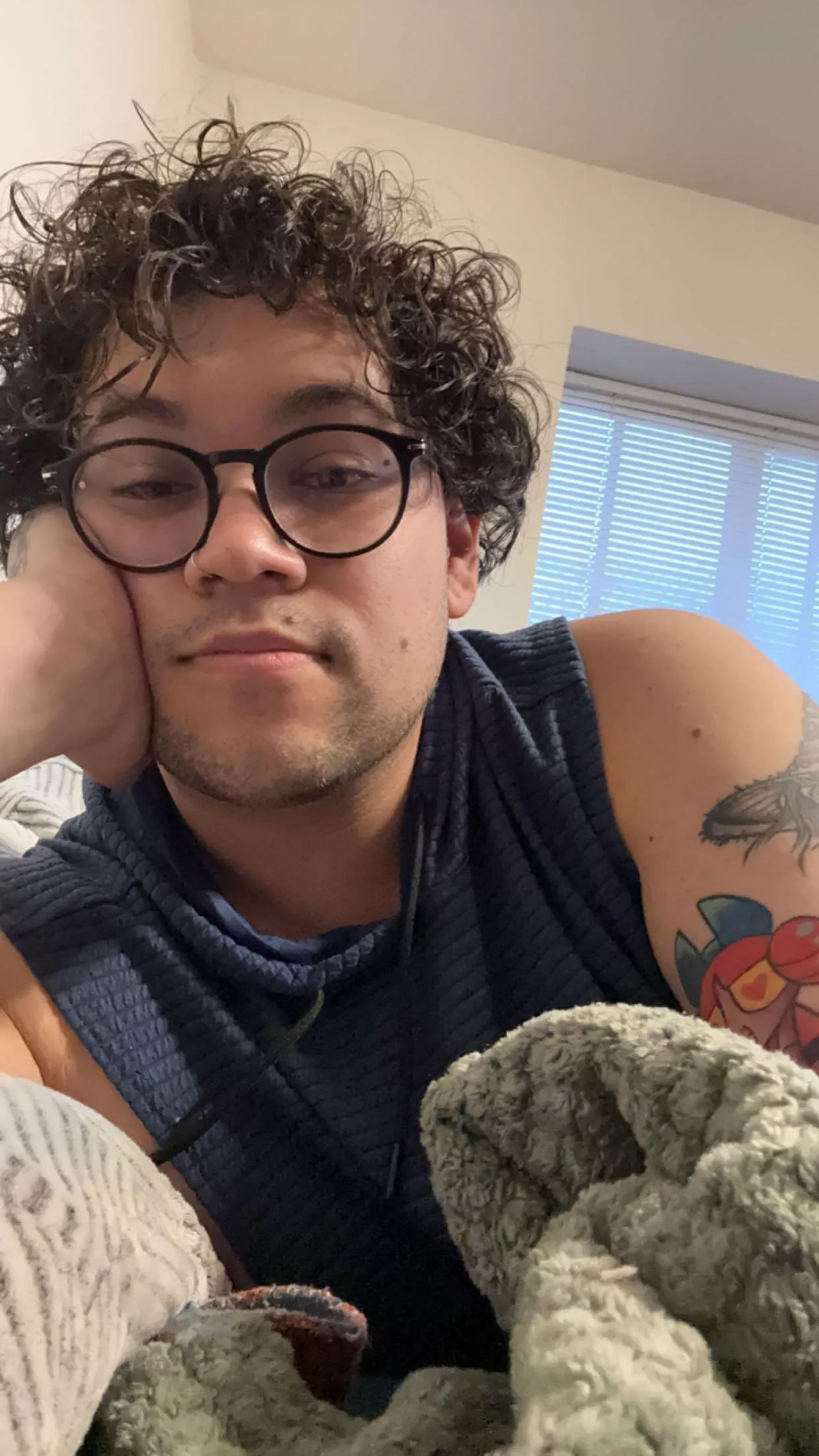 Midwest Emo? OW2, DBD, apex posted by Loopyhellcat