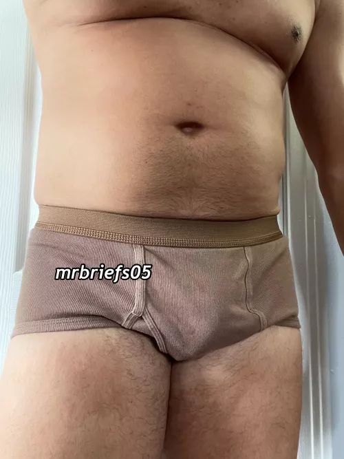 Morning…! 🤎 Age 46 by mrbriefs05